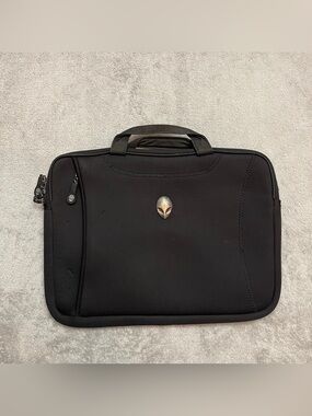 Alienware Laptop Carrying Case Black Dell 14" wide